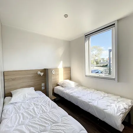 Mobil-home Confortable 6 Pers, 3 Ch, 2 Sdb, Proche Plage, Menage Inclus - Fr-1-361a-99 펜션