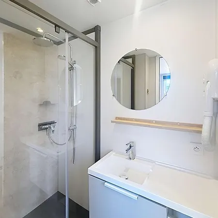 Feriehus Mobil-home Confortable 6 Pers, 3 Ch, 2 Sdb, Proche Plage, Menage Inclus - Fr-1-361a-99 *