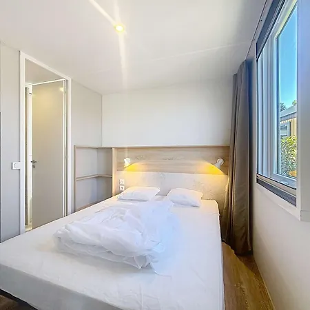 펜션 Mobil-home Confortable 6 Pers, 3 Ch, 2 Sdb, Proche Plage, Menage Inclus - Fr-1-361a-99