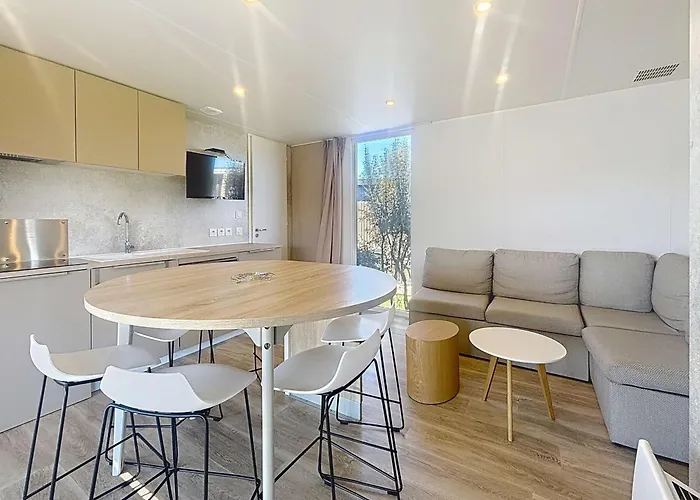 Mobil-home Confortable 6 Pers, 3 Ch, 2 Sdb, Proche Plage, Menage Inclus - Fr-1-361a-99 Jullouville-les-Pins